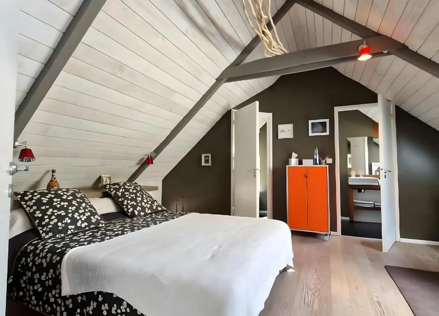 Chambres D'Hotes Avec Piscine Arzano Bed & Breakfast